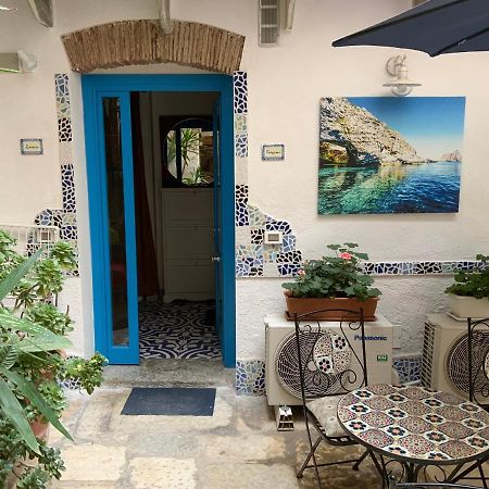 Cortile Azzurro Hotel Trapani Luaran gambar