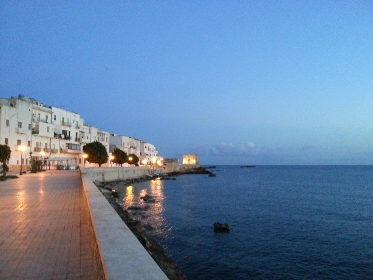 Cortile Azzurro Hotel Trapani Luaran gambar