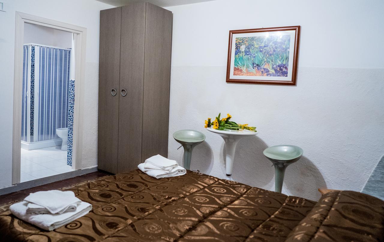 Cortile Azzurro Hotel Trapani Luaran gambar